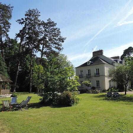 Cedre Et Charme Bed and Breakfast Saint-Branchs Εξωτερικό φωτογραφία