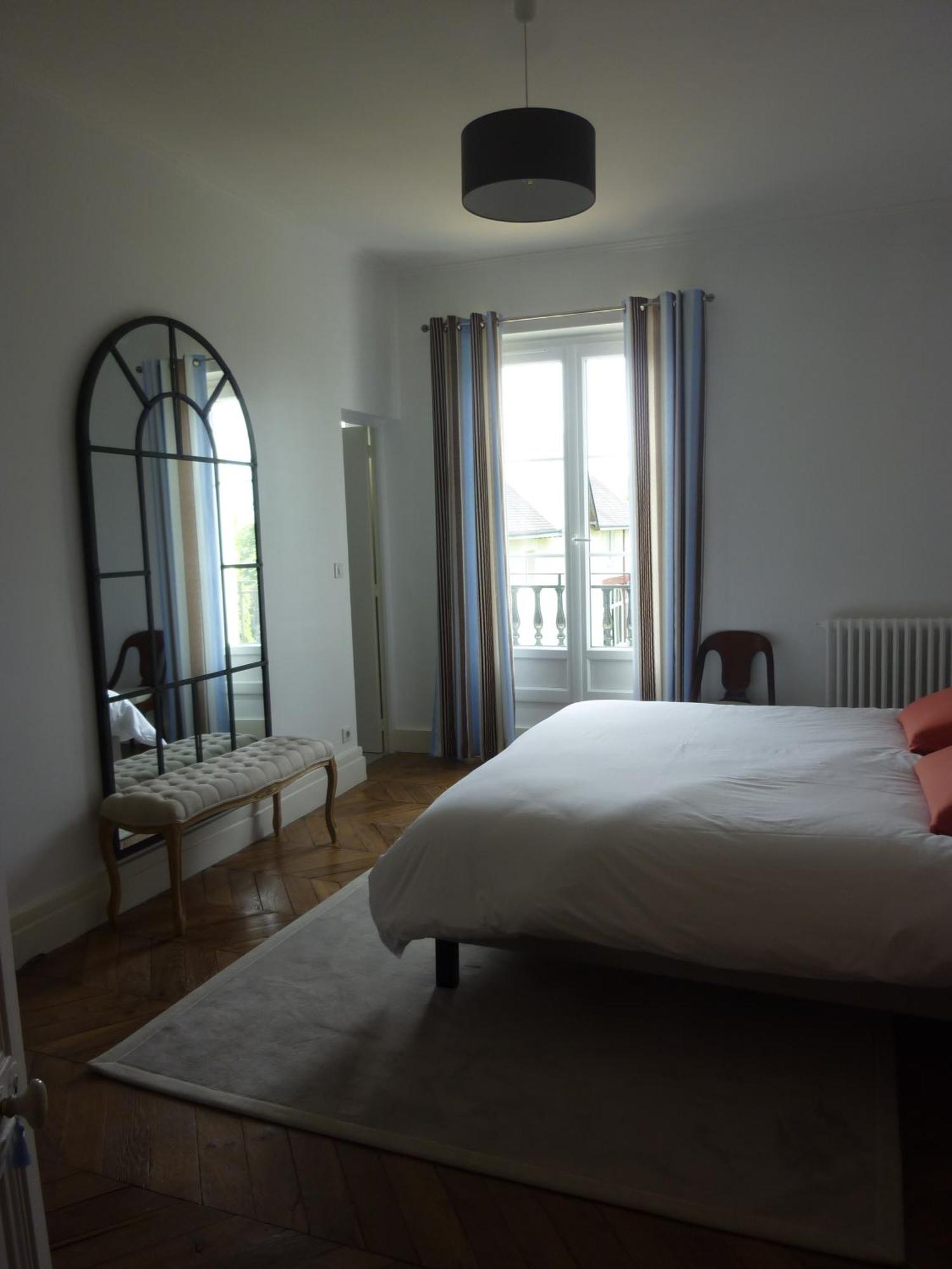 Cedre Et Charme Bed and Breakfast Saint-Branchs Εξωτερικό φωτογραφία