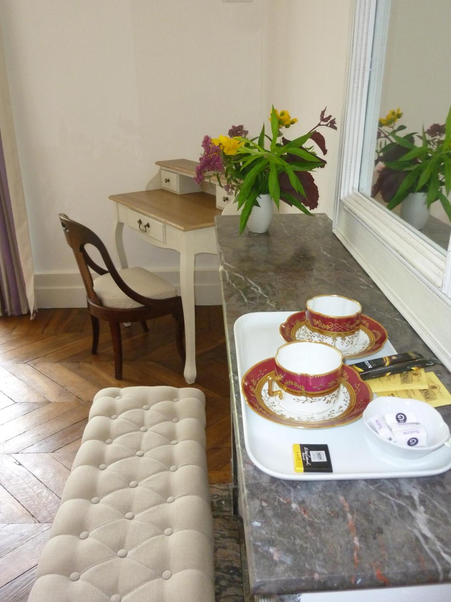 Cedre Et Charme Bed and Breakfast Saint-Branchs Εξωτερικό φωτογραφία