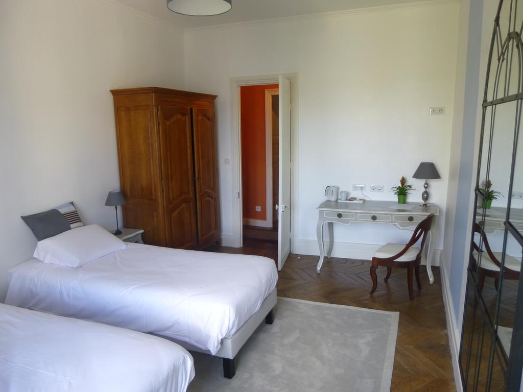 Cedre Et Charme Bed and Breakfast Saint-Branchs Εξωτερικό φωτογραφία