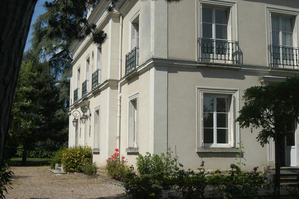 Cedre Et Charme Bed and Breakfast Saint-Branchs Εξωτερικό φωτογραφία